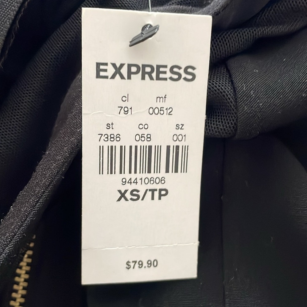 Express Dress - Picture 3 of 4
